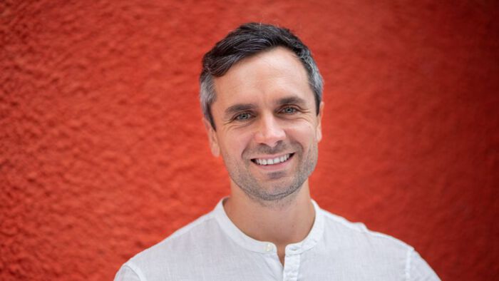 Portrait of yann Robiiou du Pont. Photo.