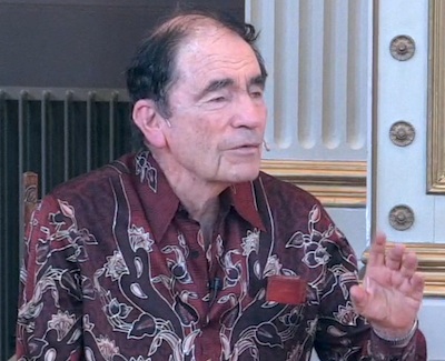 Judge Albie Sachs during his lecure in Gamle Festsal