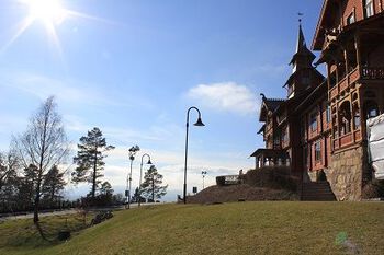 Holmenkollen Park Hotel, Oslo Conference, April 2014; Source:UiO