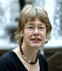 Anne Hellum