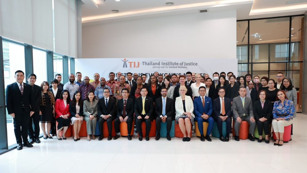 High-level guests, participants and organisers at the new office of the Thailand Institute of Justice (Photo: TIJ)